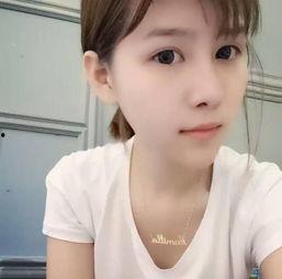 16岁主播涵宝宝照片,青春洋溢的直播界新星